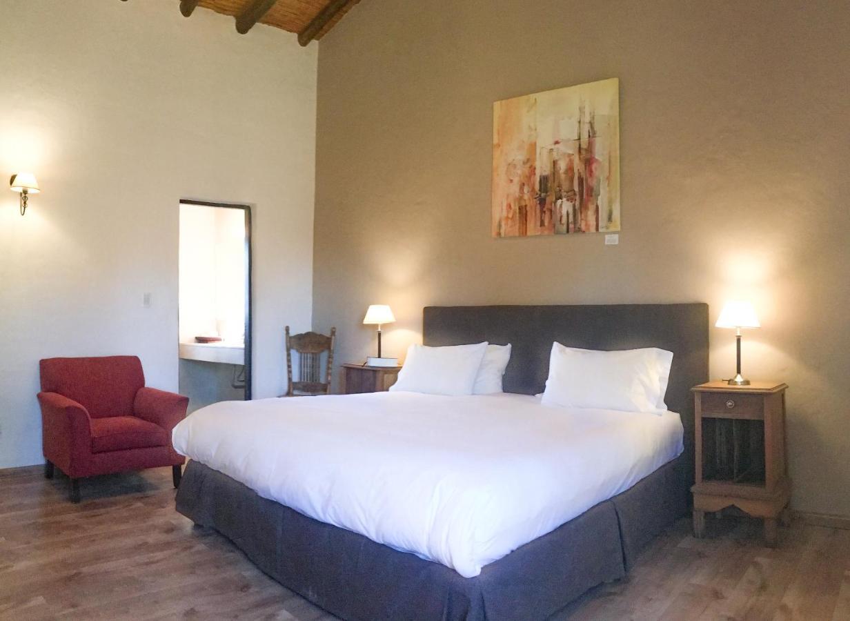 Postales Boutique Winery Hotel - Valle De Uco Colonia Las Rosas Ngoại thất bức ảnh